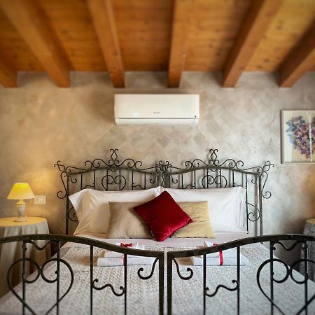 Casa Danema Leilighet Sirmione Eksteriør bilde